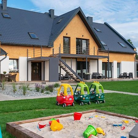 Roza Baltyku - Apartamenty I Pokoje A Дембки Экстерьер фото
