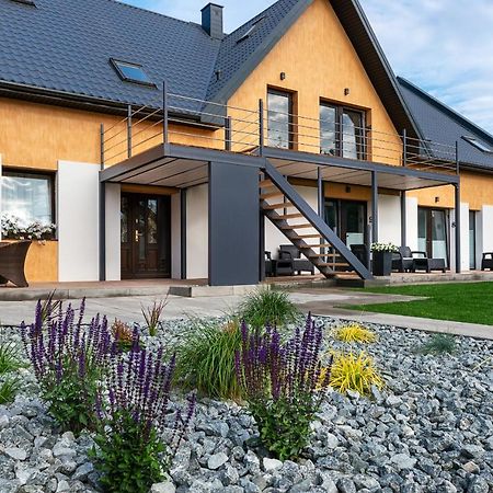 Roza Baltyku - Apartamenty I Pokoje A Дембки Экстерьер фото