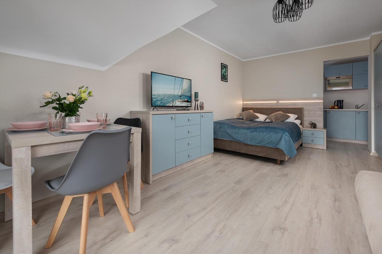Roza Baltyku - Apartamenty I Pokoje A Дембки Экстерьер фото