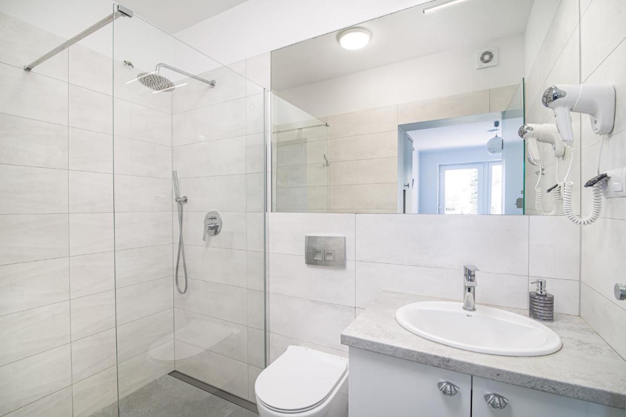 Roza Baltyku - Apartamenty I Pokoje A Дембки Экстерьер фото